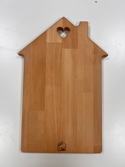 Tagliere a forma di casetta con cuore in legno di faggio