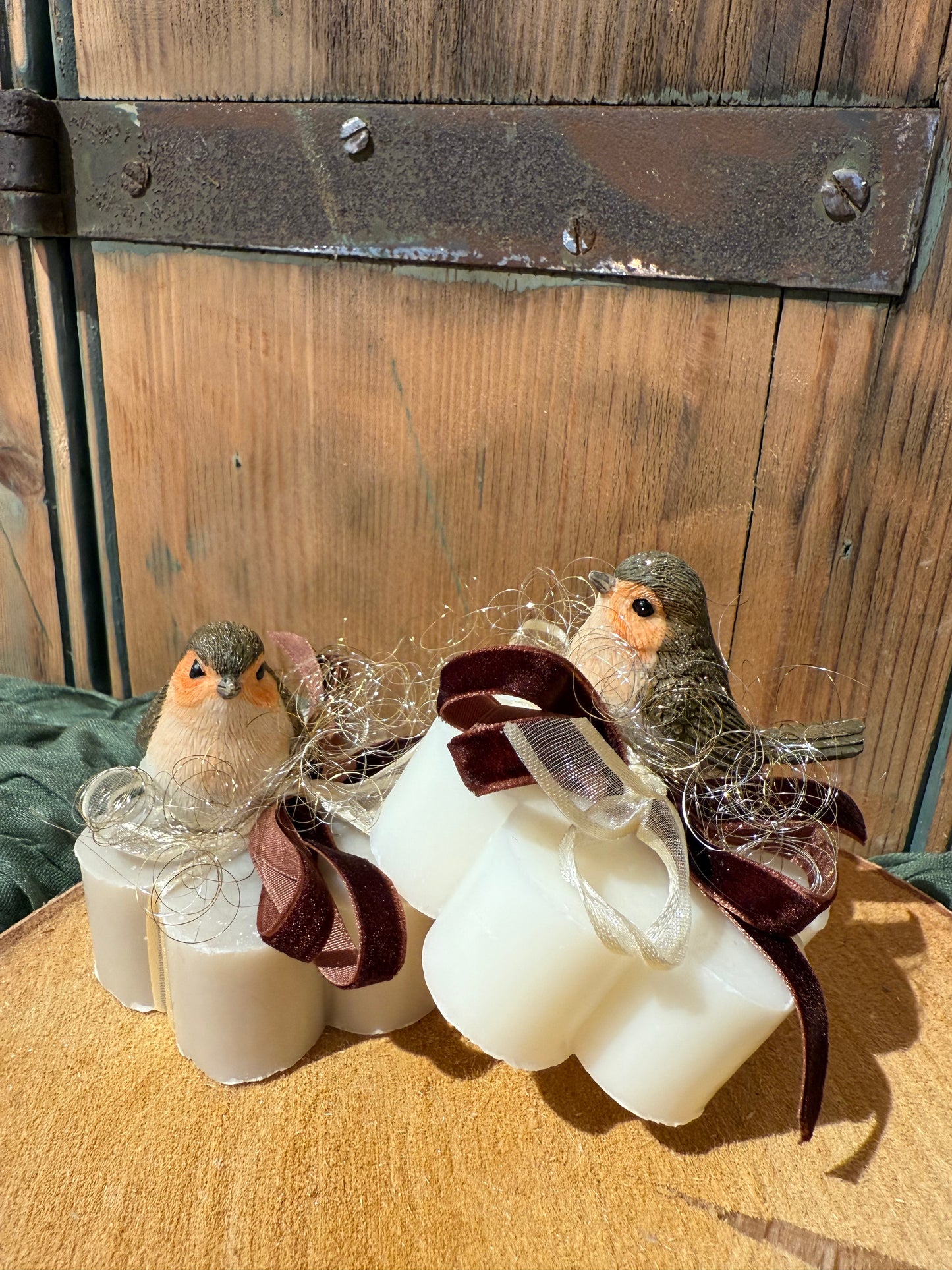 Sapone decorativo con decorazione in ceramica - Pettirosso