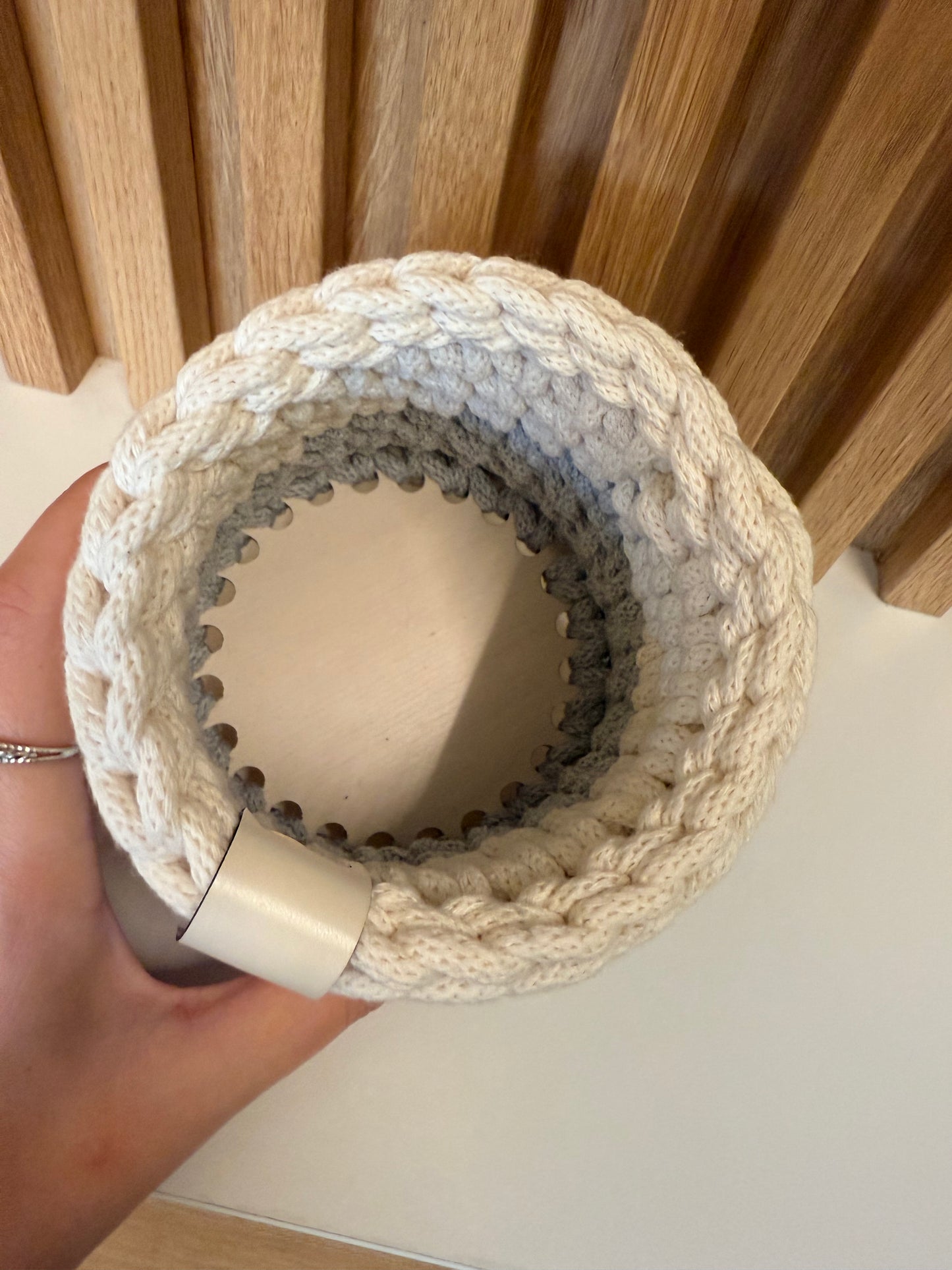 Cestino in corda intrecciata 100% cotone bicolor diametro 10 cm