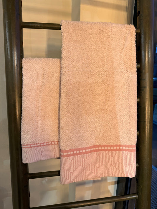 Coppia di asciugamani - Elegance con bordo rosa