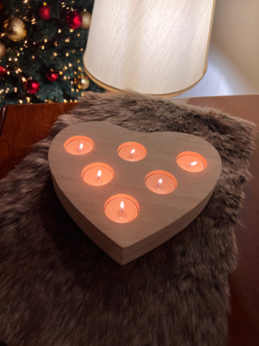 Cuore in legno per tealight